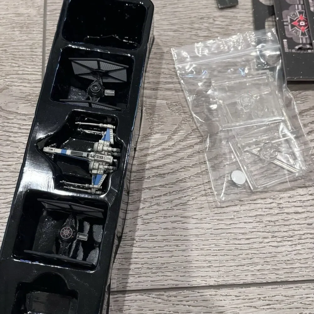 Star Wars X-Wing Miniatures Game‎ Core Set